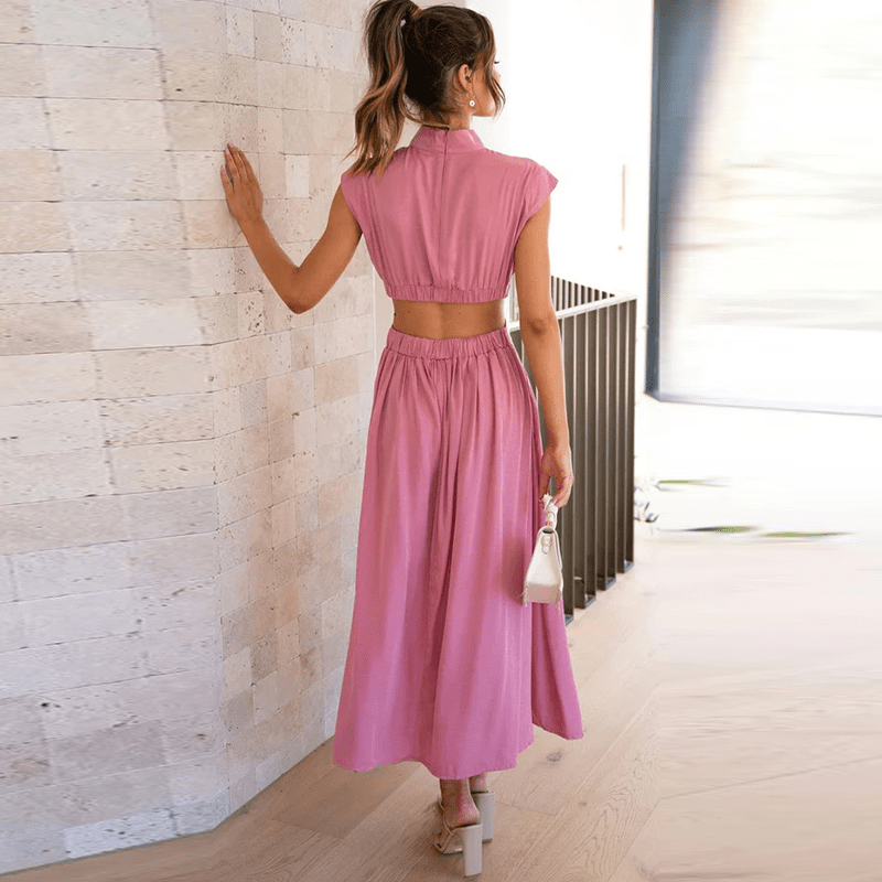Lång elegant rosa klänning